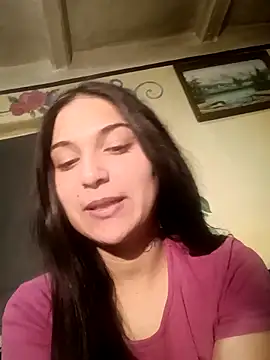 Snapshot of amira1348 chatting on May 1, 8:02 pm amira1348 online show from May 1, 8:02 pm