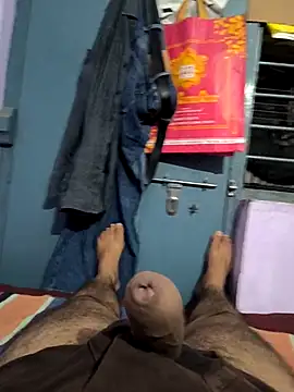 IndianDaddy0 online show from June 7, 6:11 pm