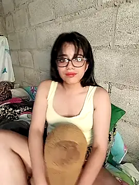 Snapshot of Dayii_sweet chatting on May 29, 8:51 pm Dayii sweet online show from May 29, 8:51 pm