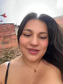 Snapshot of emily_gv1 chatting on May 25, 6:58 pm emily gv1 online show from May 25, 6:58 pm