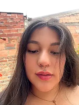 Snapshot of emily_gv1 chatting on May 30, 4:59 pm emily gv1 online show from May 30, 4:59 pm