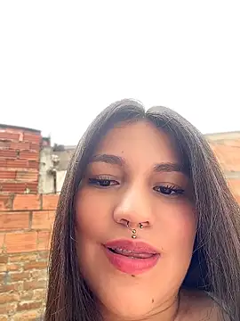 Snapshot of emily_gv1 chatting on May 31, 7:04 pm emily gv1 online show from May 31, 7:04 pm