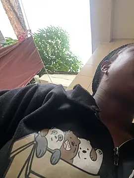 PaulineKosh online show from July 19, 11:36 am