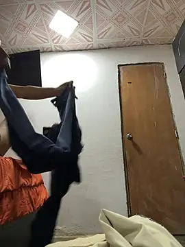 Boy-hot  online show from April 21, 12:00 pm