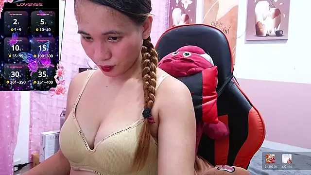 squirtlove1 online show from June 5, 5:47 am