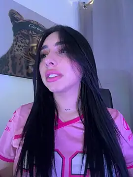 IsabellaNoir  online show from May 1, 8:46 pm