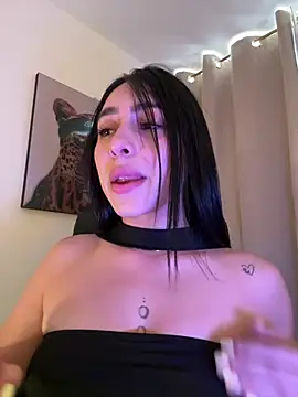 Snapshot of IsabellaNoir_ chatting on July 10, 5:15 pm IsabellaNoir online show from July 10, 5:15 pm