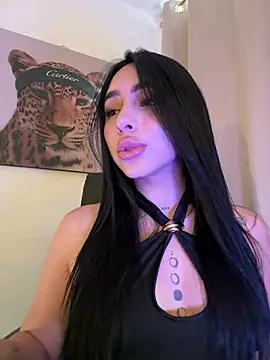 Snapshot of IsabellaNoir_ chatting on July 23, 5:44 pm IsabellaNoir online show from July 23, 5:44 pm