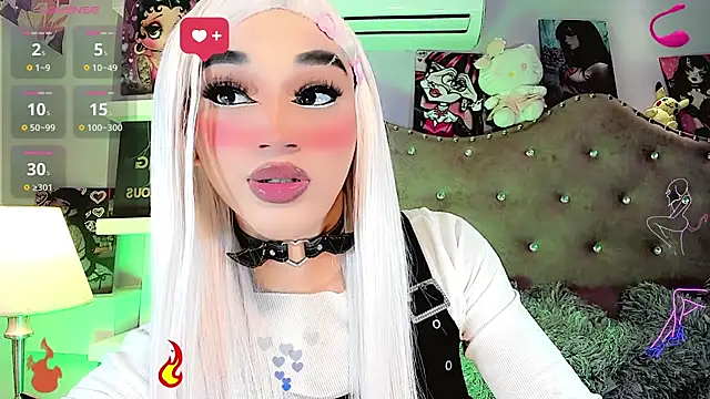 Snapshot of Camila_Vasquezz1 chatting on May 18, 5:02 am Camila Vasquezz1 online show from May 18, 5:02 am