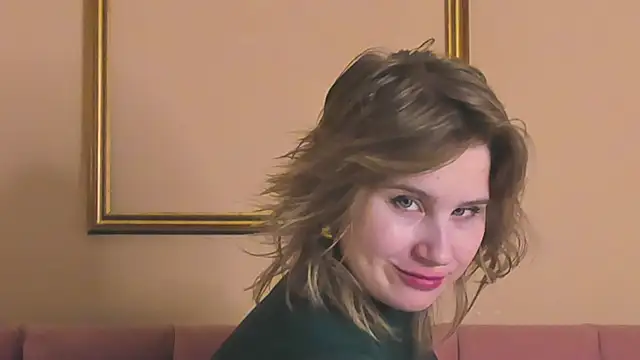 Snapshot of Lilianadaniels chatting on May 4, 1:34 am Lilianadaniels online show from May 4, 1:34 am