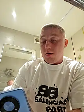 Petreliseev online show from April 21, 1:17 pm