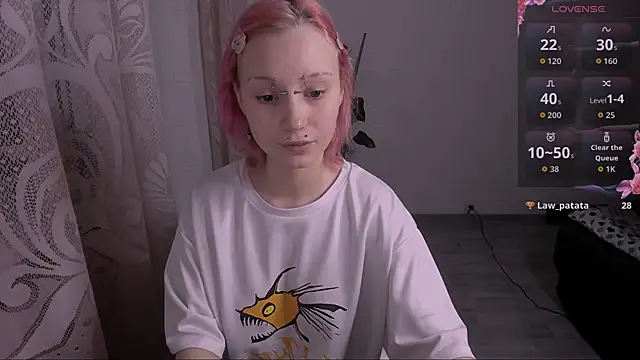 Snapshot of VikaViktoria chatting on June 18, 9:08 pm VikaViktoria online show from June 18, 9:08 pm