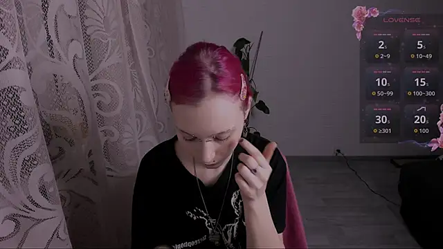 Snapshot of VikaViktoria chatting on June 29, 9:04 pm VikaViktoria online show from June 29, 9:04 pm