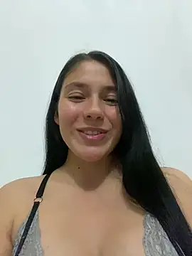 Snapshot of athena_sexxxy chatting on May 31, 1:36 am athena sexxxy online show from May 31, 1:36 am