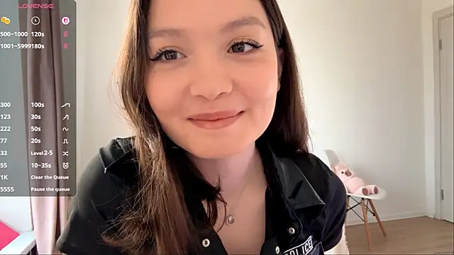 Snapshot of RochelTrewhitt chatting on June 12, 4:28 pm RochelTrewhitt online show from June 12, 4:28 pm