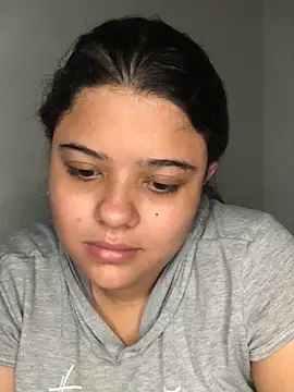 Snapshot of EliVanegas chatting on May 20, 7:47 am EliVanegas online show from May 20, 7:47 am