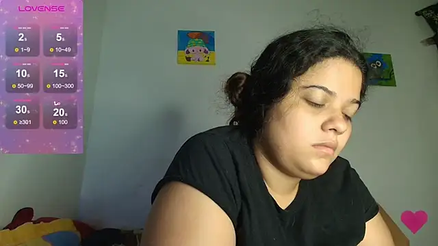 Snapshot of EliVanegas chatting on June 18, 7:08 am EliVanegas online show from June 18, 7:08 am