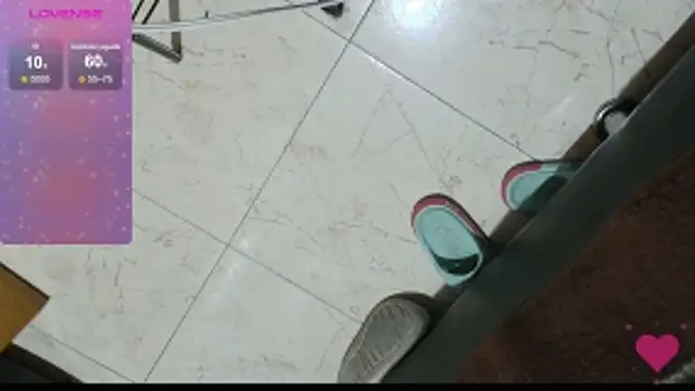 Snapshot of EliVanegas chatting on July 28, 12:07 am EliVanegas online show from July 28, 12:07 am