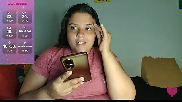 Snapshot of EliVanegas chatting on July 29, 9:13 pm EliVanegas online show from July 29, 9:13 pm