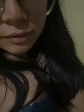 Snapshot of TessaCC chatting on April 26, 3:48 am TessaCC online show from April 26, 3:48 am