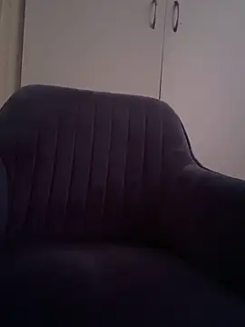 Snapshot of prettyduzu chatting on May 7, 12:21 pm prettyduzu online show from May 7, 12:21 pm