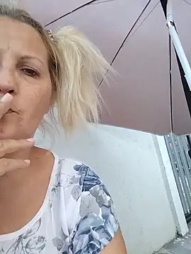 Divineblond online show from June 13, 6:06 pm