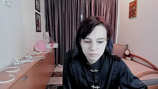 Snapshot of MiniLysii chatting on April 26, 5:38 am MiniLysii online show from April 26, 5:38 am