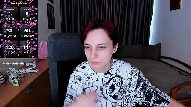 Snapshot of MiniLysii chatting on July 18, 7:12 am MiniLysii online show from July 18, 7:12 am