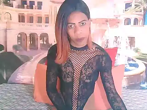 Snapshot of EbonySweetPeach chatting on April 28, 5:56 am EbonySweetPeach online show from April 28, 5:56 am