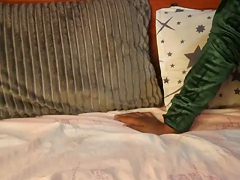 smashgal online show from April 29, 6:50 am