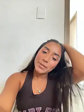 Snapshot of SaryJonex chatting on May 10, 4:34 pm SaryJonex online show from May 10, 4:34 pm