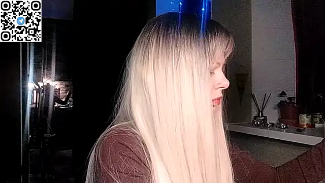 Snapshot of Fluffy_Duffy962 chatting on April 30, 8:57 pm Fluffy Duffy962 online show from April 30, 8:57 pm