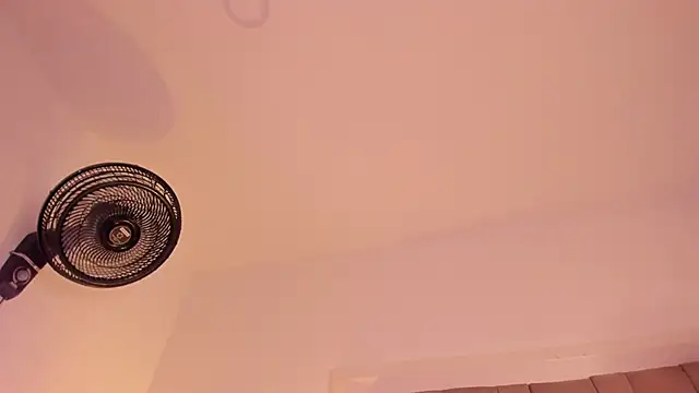 atenea lux online show from April 23, 11:51 pm