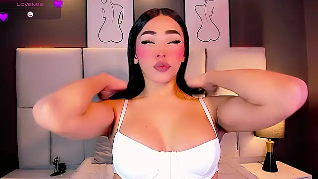 Snapshot of Aleisha_Beaumont chatting on July 12, 9:17 pm Aleisha Beaumont online show from July 12, 9:17 pm
