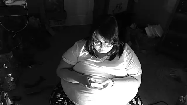 princessghostiii online show from May 2, 12:04 am
