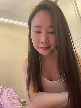 xiaoyan-888 online show from May 1, 9:25 am