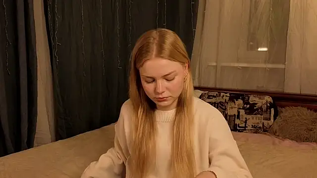 Snapshot of LavonaMadlem chatting on May 27, 9:01 pm LavonaMadlem online show from May 27, 9:01 pm