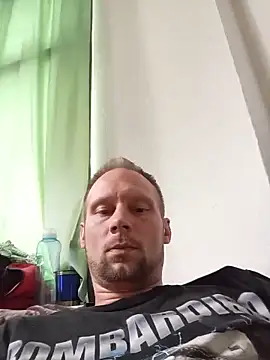 FlirtFehler404 online show from May 19, 3:07 pm