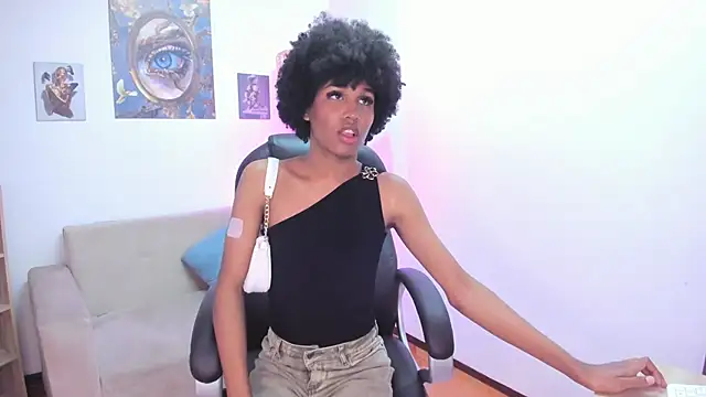 NaomiSaenz  online show from June 9, 3:07 am