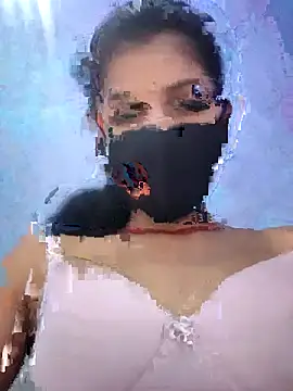 Snapshot of RUHI_1143 chatting on June 14, 4:58 am RUHI 1143 online show from June 14, 4:58 am