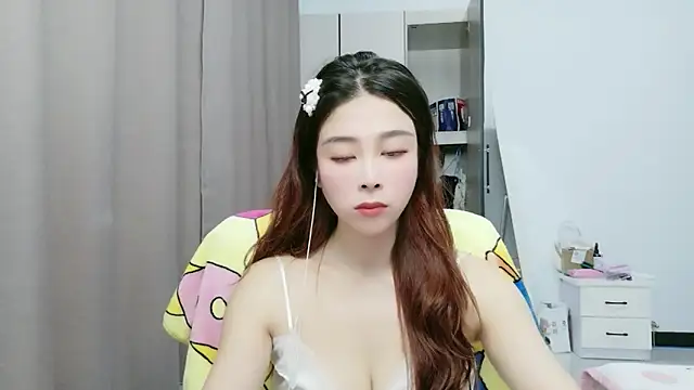 Snapshot of xiaoxiaohong030 chatting on June 14, 2:30 pm xiaoxiaohong030 online show from June 14, 2:30 pm