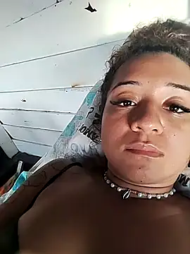 Nina tropical online show from April 25, 7:55 pm