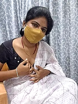 Snapshot of Sameera-sexy chatting on April 26, 3:26 am Sameera-sexy online show from April 26, 3:26 am