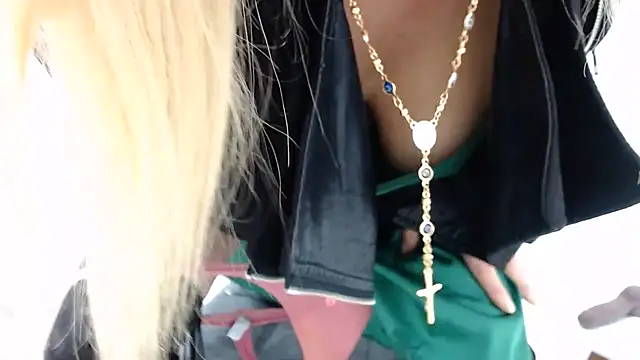 BlondeNatalia online show from June 11, 11:25 pm