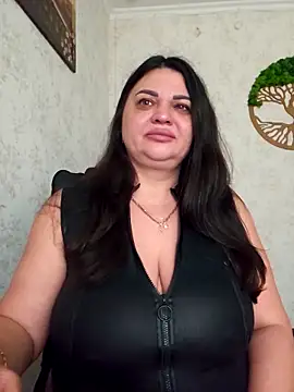 Snapshot of -CUTE-EVVIL- chatting on May 6, 5:14 am -CUTE-EVVIL- online show from May 6, 5:14 am