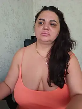 -CUTE-EVVIL- online show from July 5, 7:26 am