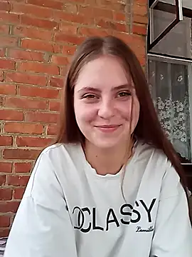 Snapshot of Miss-Venom chatting on July 17, 11:17 am Miss-Venom online show from July 17, 11:17 am
