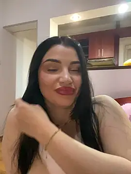 Snapshot of AylaSparkk chatting on May 17, 2:53 am AylaSparkk online show from May 17, 2:53 am