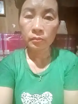 Lella 01 online show from June 1, 11:34 am