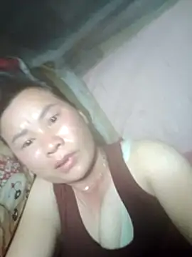 Snapshot of Lella_01 chatting on July 7, 1:26 pm Lella 01 online show from July 7, 1:26 pm
